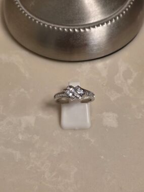 Silver Cubic Zirconia Twist Ring - Sizes 8 and 9